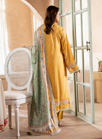 Magenta Pink Printed khaddar Unstitched 3-Piece Suits with printed