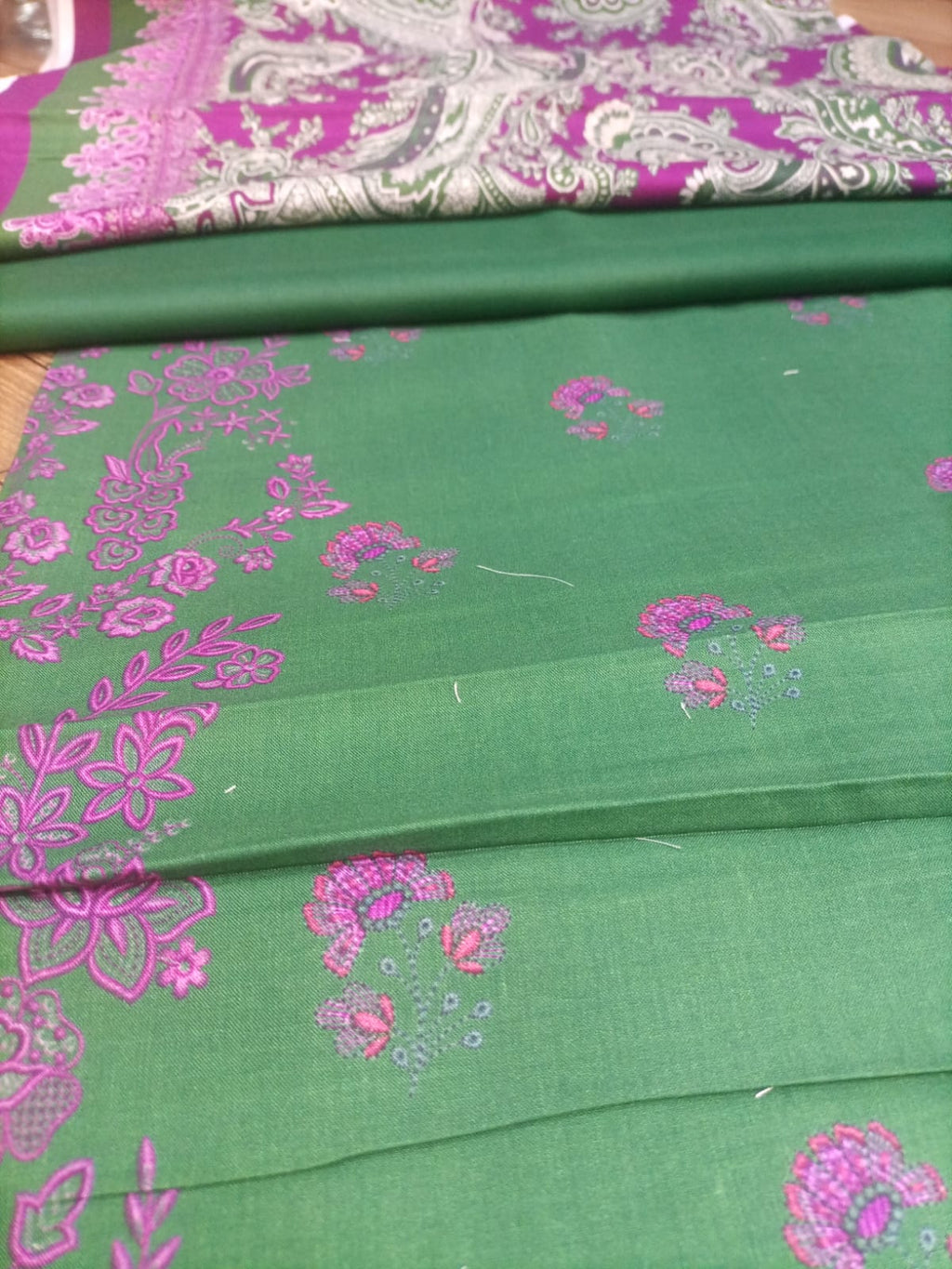 Alyssa – Green Digital Printed Unstitched 3-Piece khaddar Suit with printed